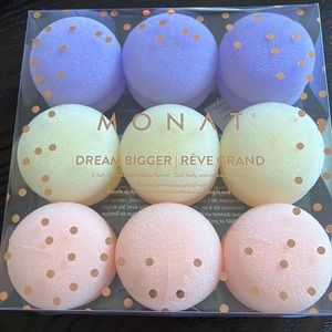 Monat Dream Bigger Sleep Rollers- Never opened or used